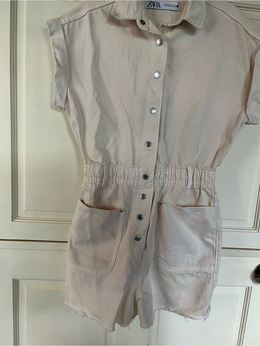 ZARA Women’s XS Cream Denim Utility Romper Raw Hem Snap Front